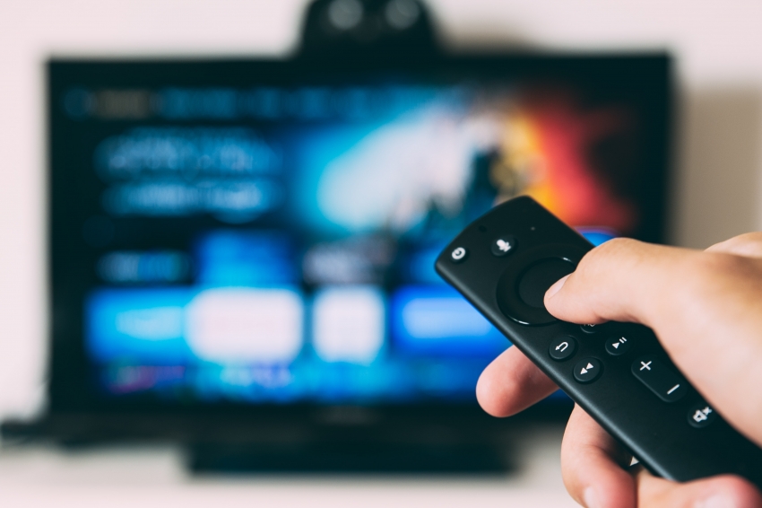 Į „Netflix“ atkeliauja reklamos: ar platforma netaps tradicine televizija?