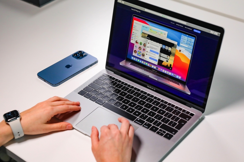 Naujasis „MacBook Air“: namams, studijoms ir darbui