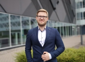 Be teksto, bet su atsakymu: &bdquo;Jev&ldquo; siūlo kitokią dirbtinio intelekto ateitį