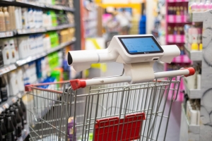 Ateities parduotuvės: apsipirkti padės dirbtinis intelektas, robotai ir išmanieji vežimėliai