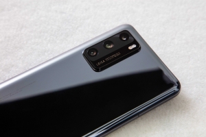 „Huawei“ siūlo išbandyti ateities fotografiją – pristatė naują P40 flagmanų seriją